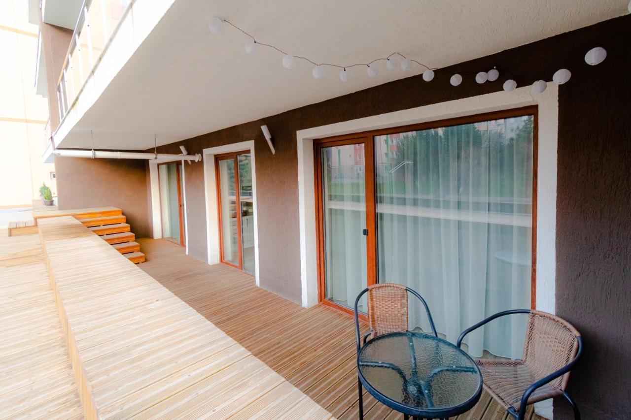 Transylvanian Apt. W/ Lrg. Terrace And Parking - Karpatenhaus บราชอฟ ภายนอก รูปภาพ