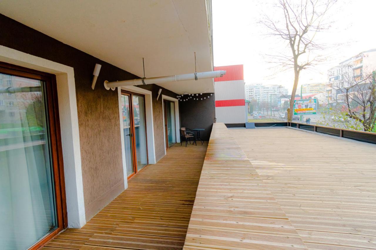 Transylvanian Apt. W/ Lrg. Terrace And Parking - Karpatenhaus บราชอฟ ภายนอก รูปภาพ